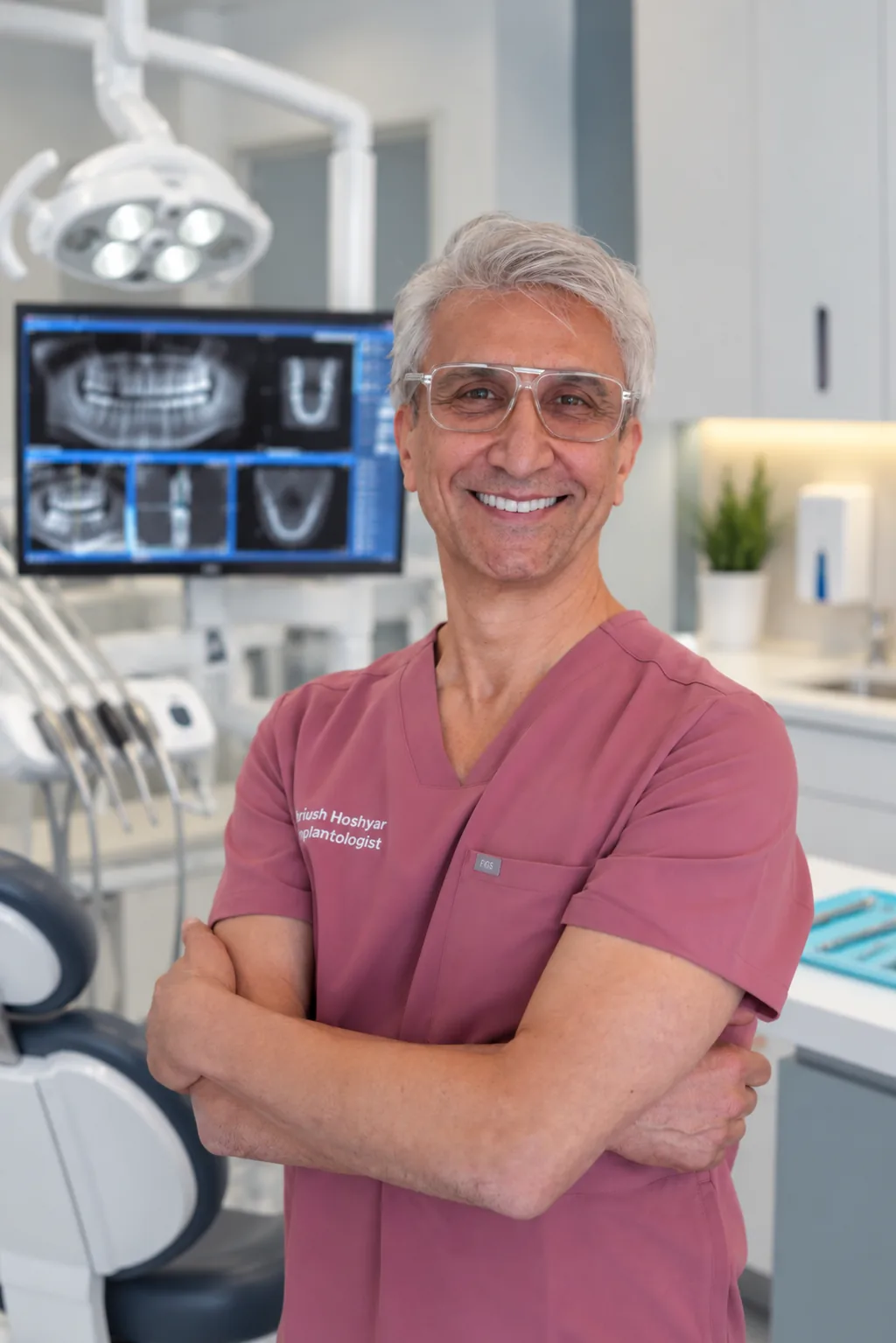 Dr Dariush Hoshyar — Principal Dentist at Stunning Smile Clinic