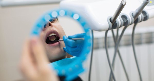 Tratamiento de conducto radicular en Ealing — Stunning Smile Clinic, Ealing
