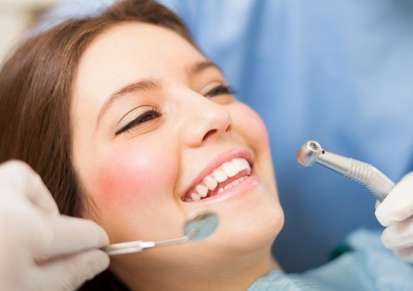 White Fillings in Ealing at Stunning Smile Clinic, Ealing